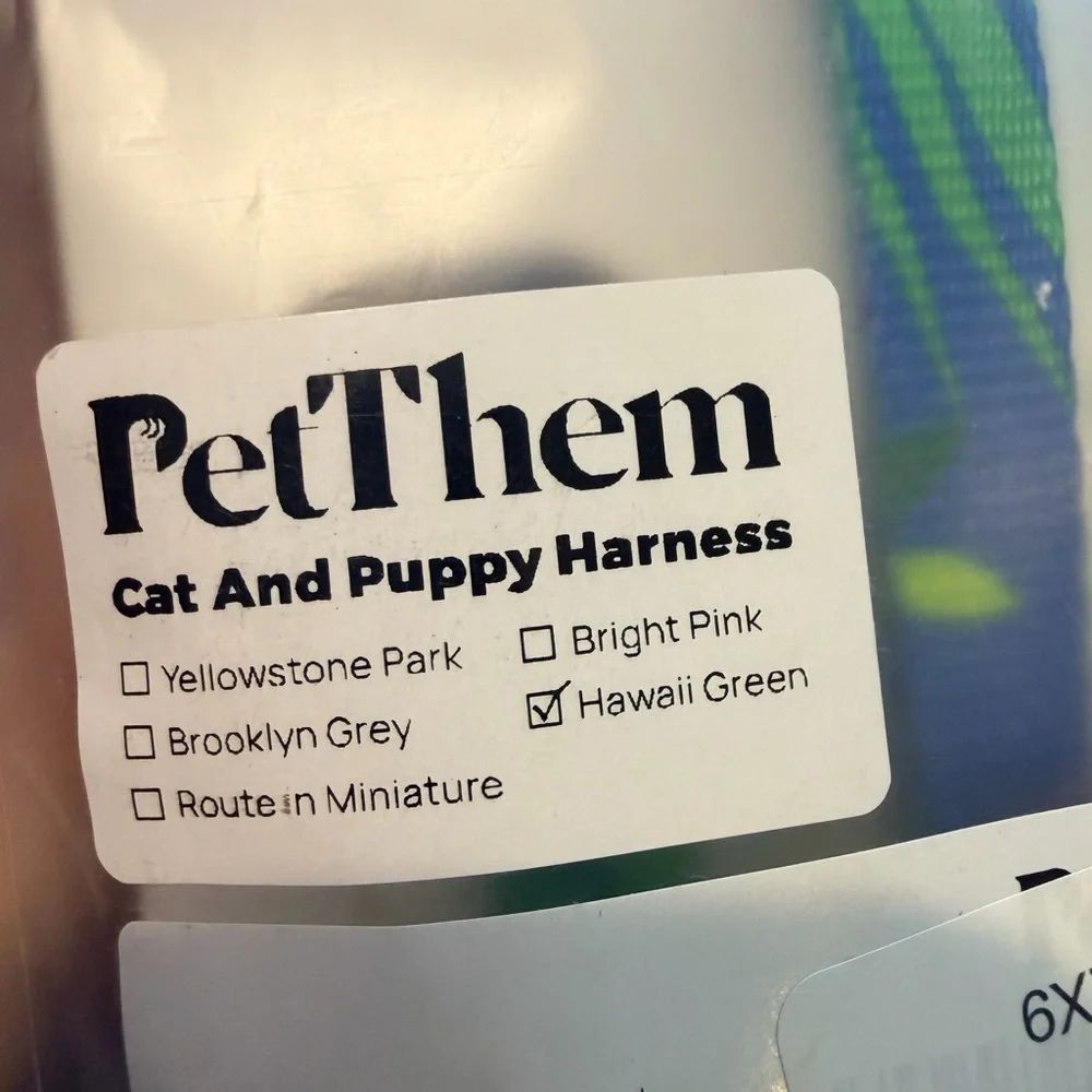 Hawaiian Green Pet Cat & Puppy Harness & Leash set. Medium, High Tension